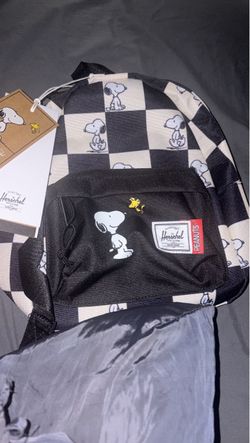 New with tags Herschel snoopy backpack