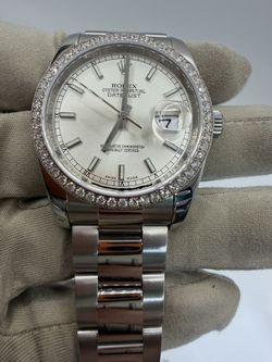 Rolex Datejust 36 Silver w/ factory set Diamond bezel