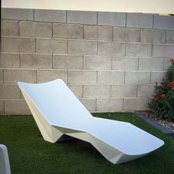 In Pool Lounger- In Box. Or Best Offer