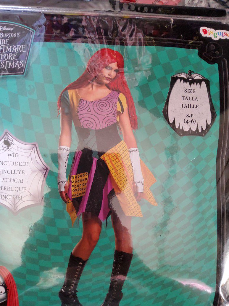 Sally  Deluxe Adult  Costume