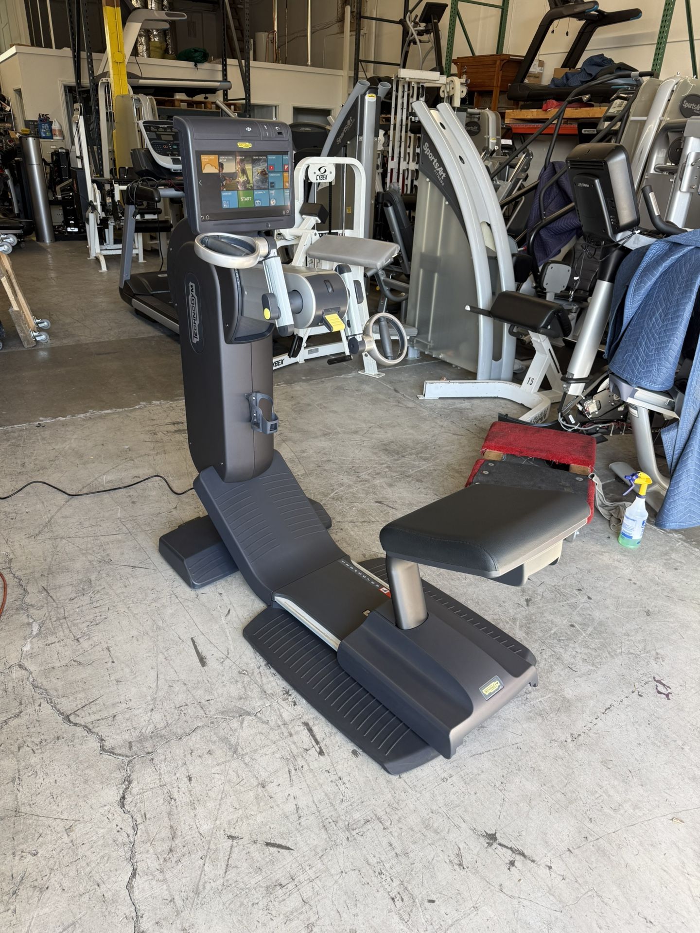 Technogym Top Excite Upper Body Ergometer Cycle, UBE, Commercial Gym Equipment