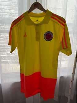 Colombia soccer jersey new medium