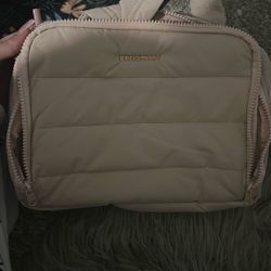 Makeup Essentials Bag 