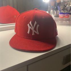 red NY hat