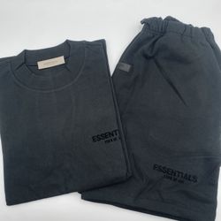 New Essentials Fear Of God “Stretch Limo” Shirt/Short Set Size S, M, L, XL
