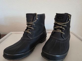 UGG Unisex Duck Boots