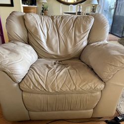 Comfy Cream Color Leather Couch