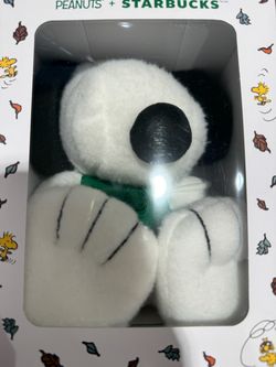 Starbucks snoopy plushy!