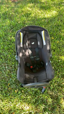 Baby car seat W/BASE