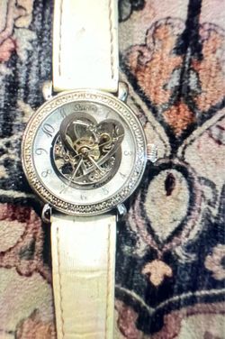Stuhrling Watch For Woman’s