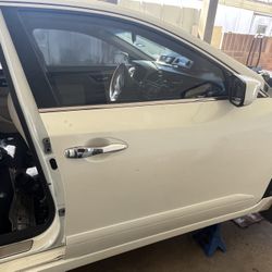 16-18 altima doors