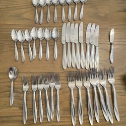 Lot of 38 Pcs Simmer Oneida - Stainless 18/0 Glossy w/Frosted Swirl BUNDLE