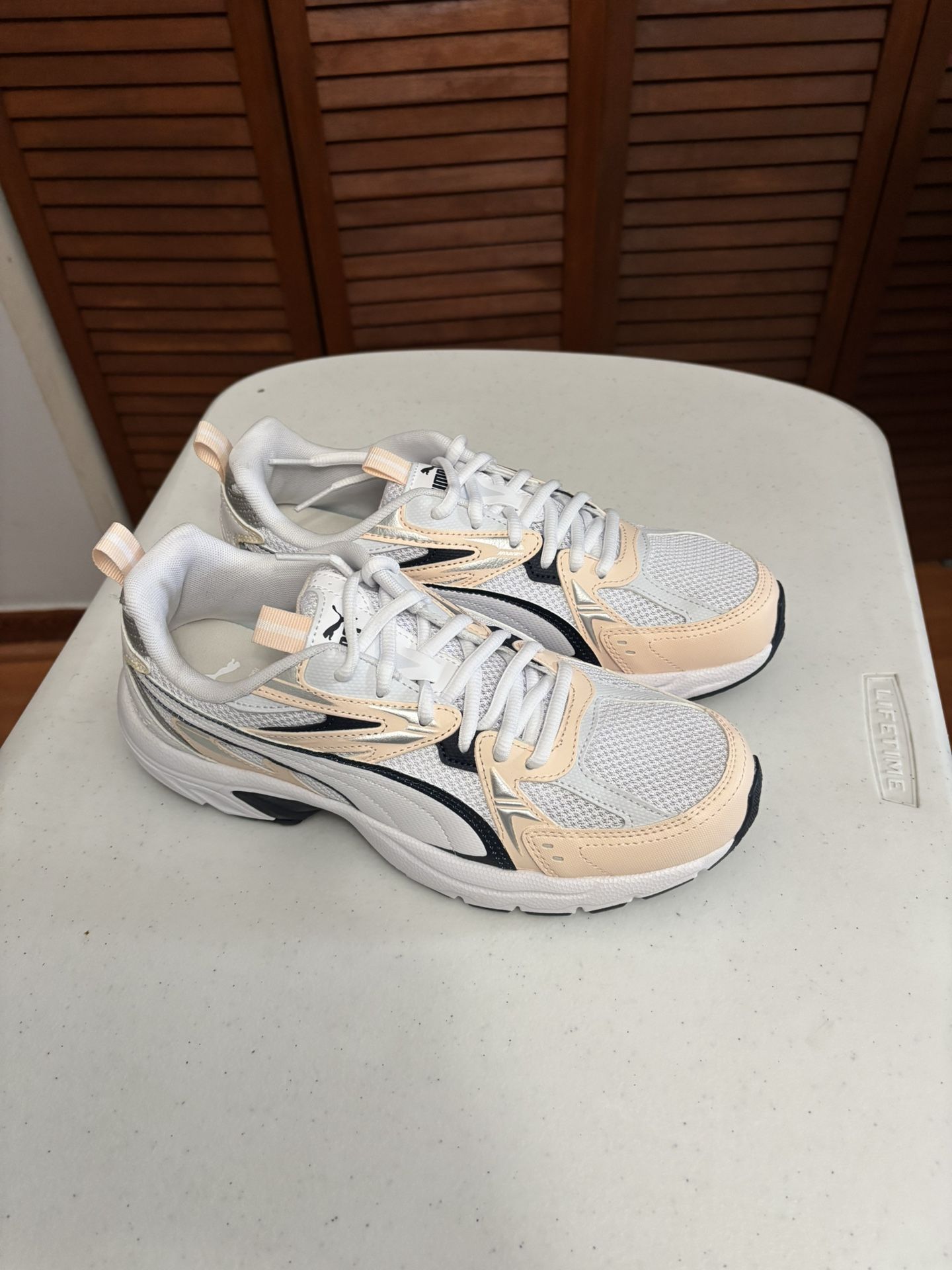 Puma Sneakers Size 9.5