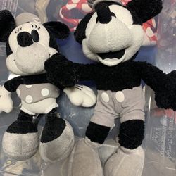 Classic Minnie & Mickey