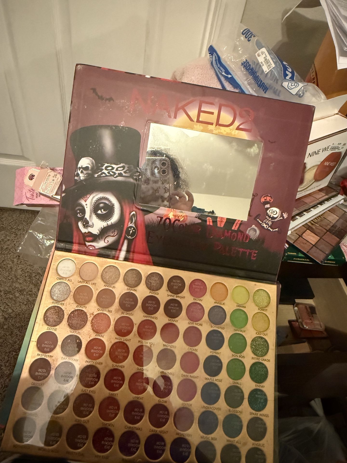 Eye shadow