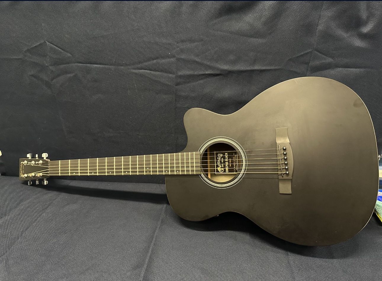 MARTIN OMCPA5 ACOUSTIC ELECTRIC GUITAR BLACK