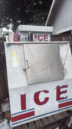 Ice cooler it still gets cold