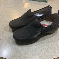 Woman’s Casual Shoes