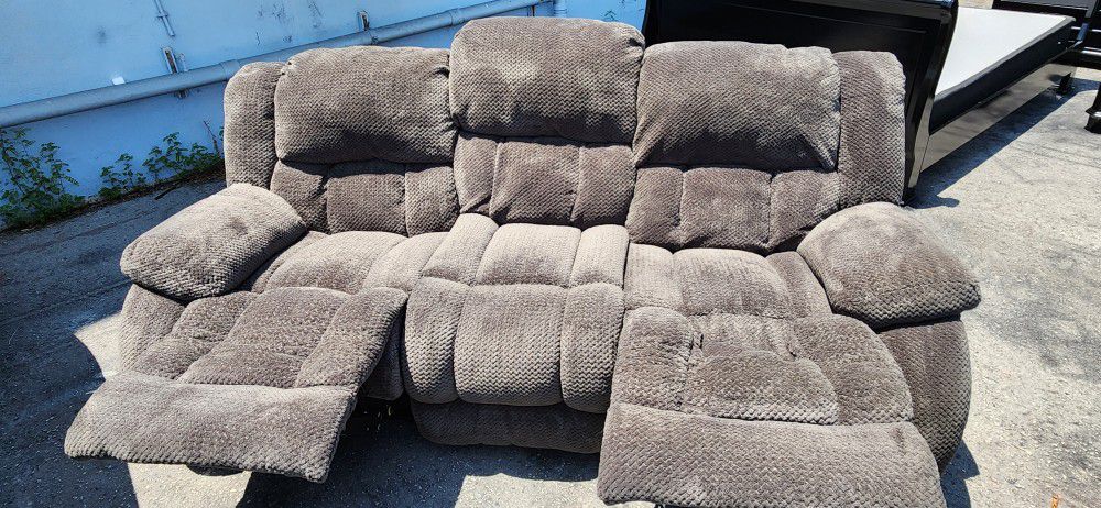 Double Reclining Sofa Set With Loveseat With Cupholders 