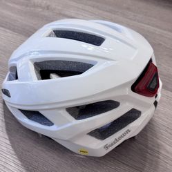 Freetown Gear - Bike Helmet with MIPs, Barely Used