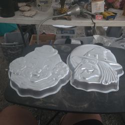7 Vintage Wilton Cake Pans