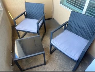 Patio Furniture- all 3 pieces