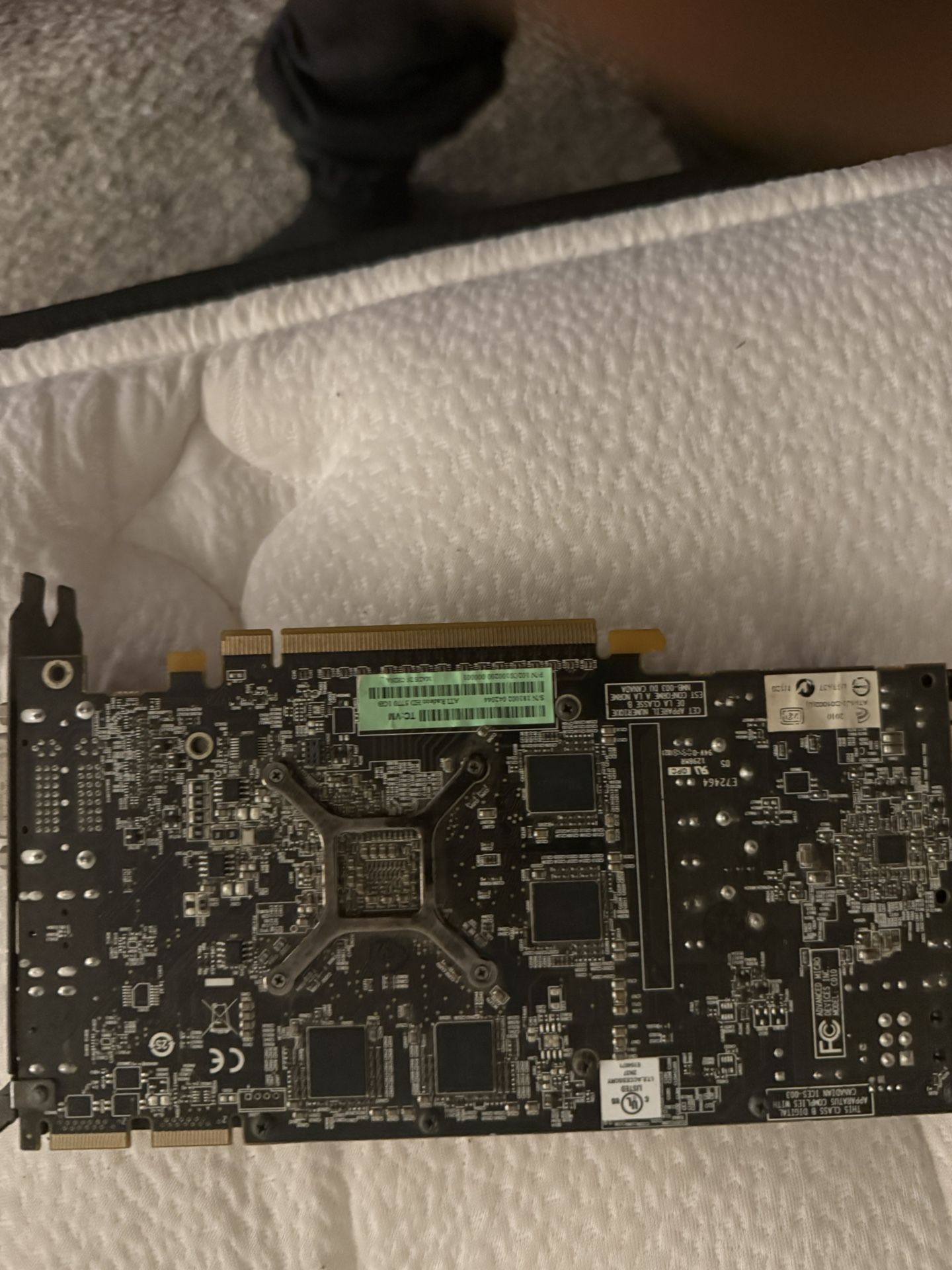 GeForce 970 4gb Gtx And a Radeon5700 1gb Gtx