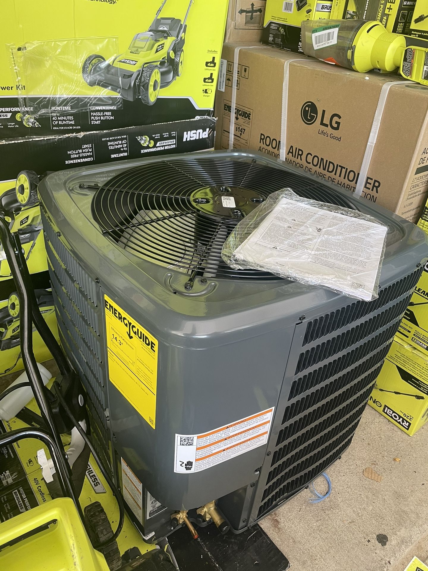 goodman ac condensing unit 1.5 ton 14 seer for Sale in Plano, TX