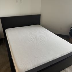 IKEA Malm Queen Bed/ Nightstand 