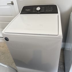 Washer Dryer Whirlpool One Week Used