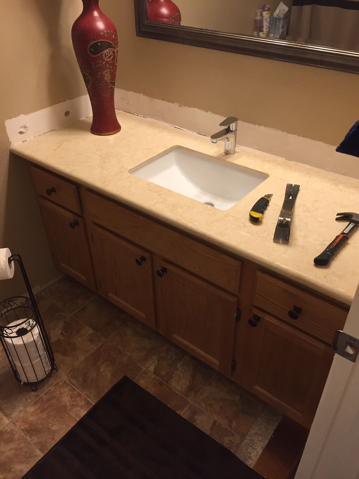 Free Bathroom vanities