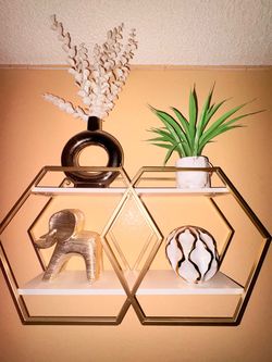 Gold Hexagon Wall Shelf Set