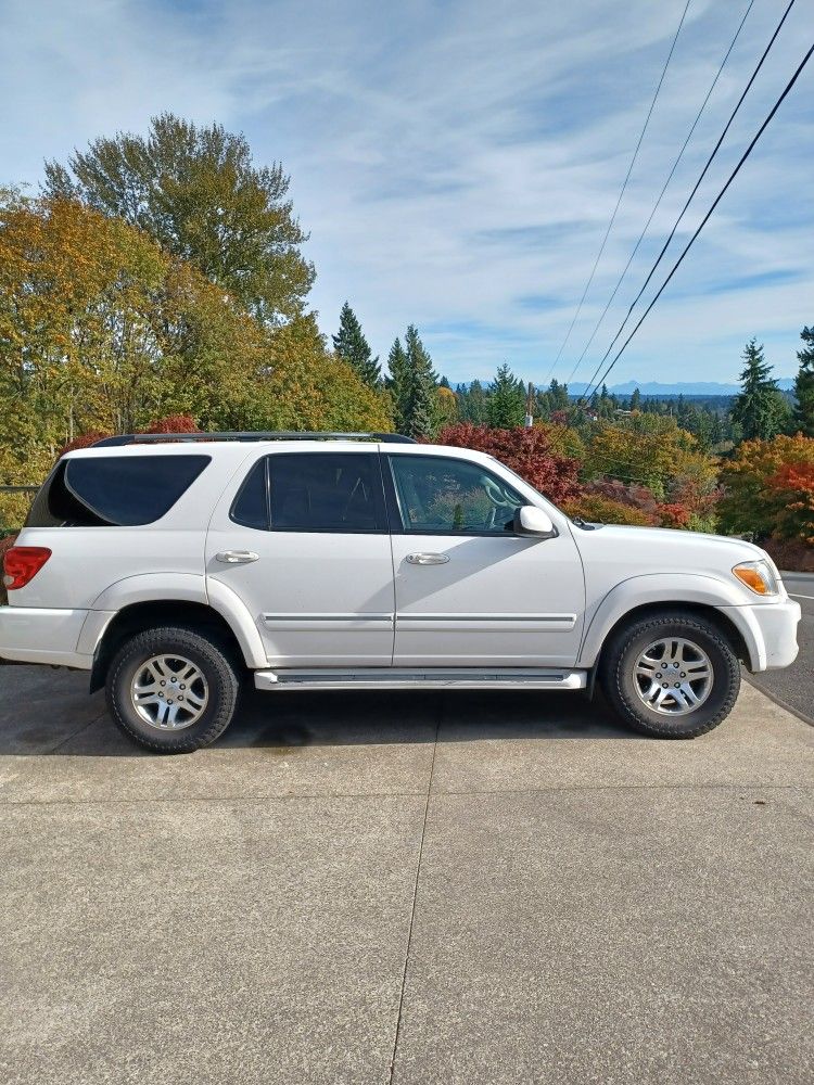 2005 Toyota Sequoia