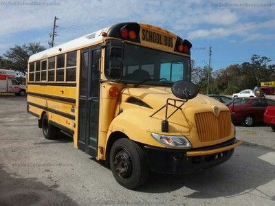 Cute Little 2007 IC BE200 Bus