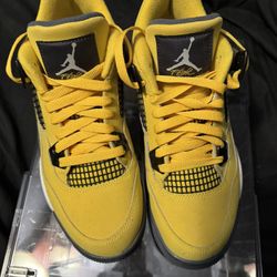 Jordan 4 