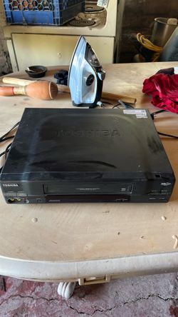 Toshiba VCR