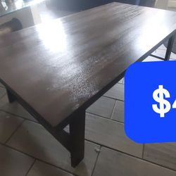Coffee Table 40$