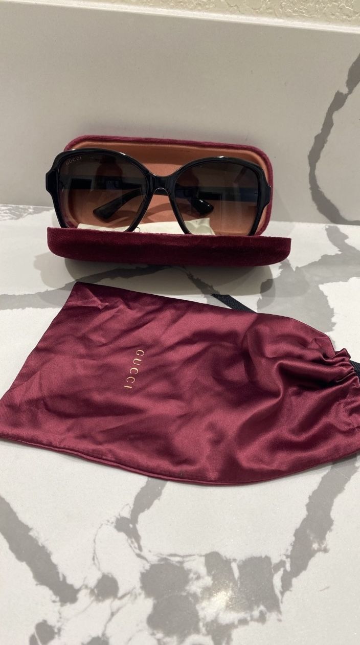GUCCI Sunglasses