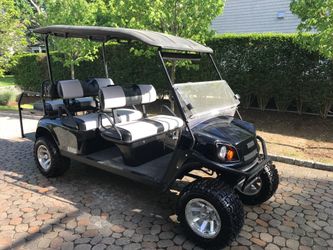 GOLF CART