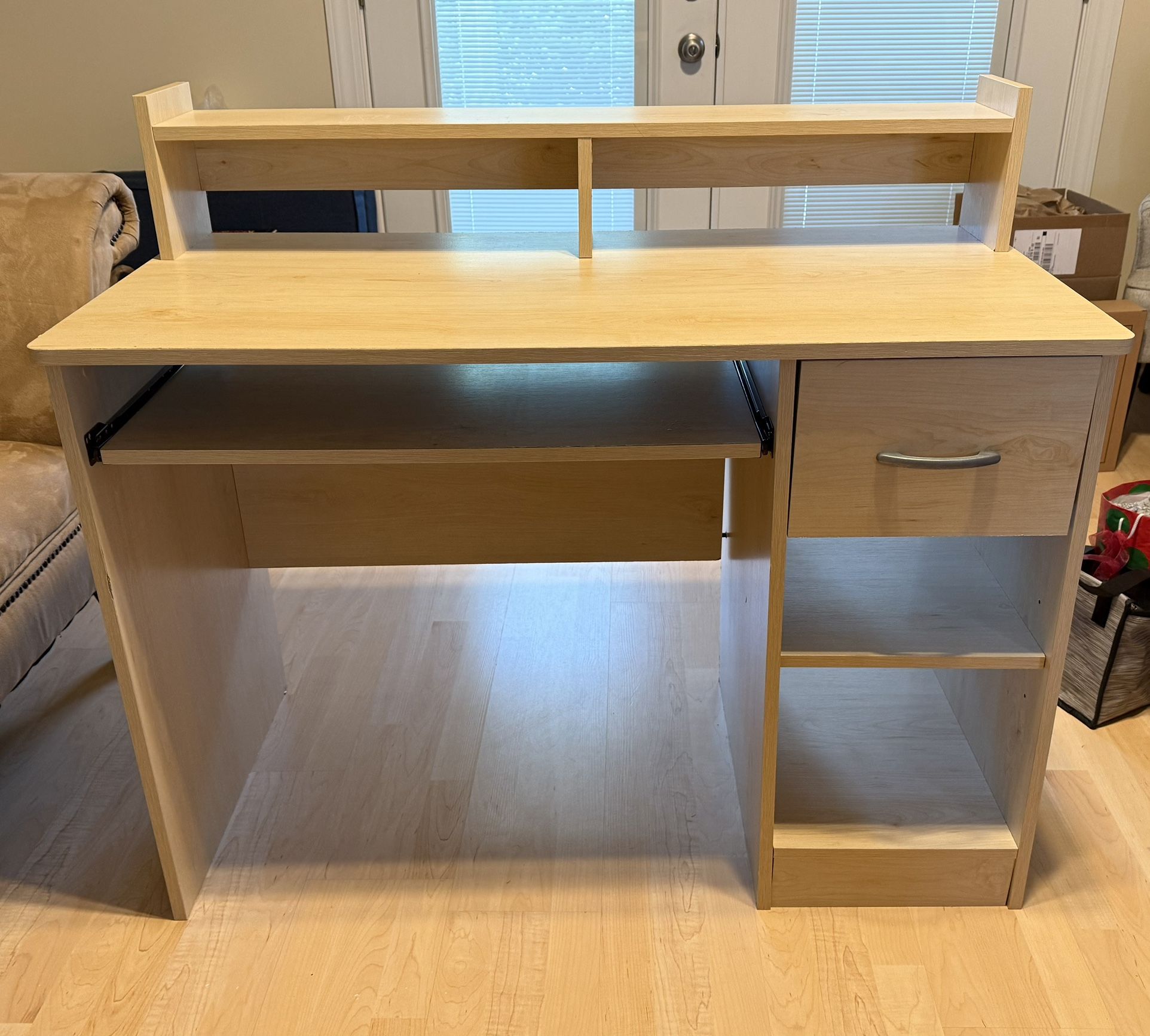 Wooden Desk with Hutch