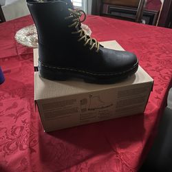 Dr. Marten Leather Comb Boots 