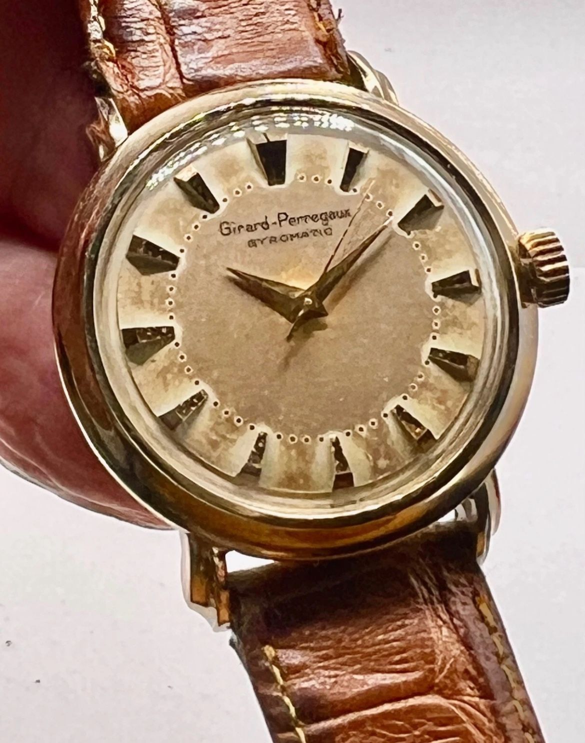 Great Swiss Girard-Perregaux Fancy Lugs Gold Watch