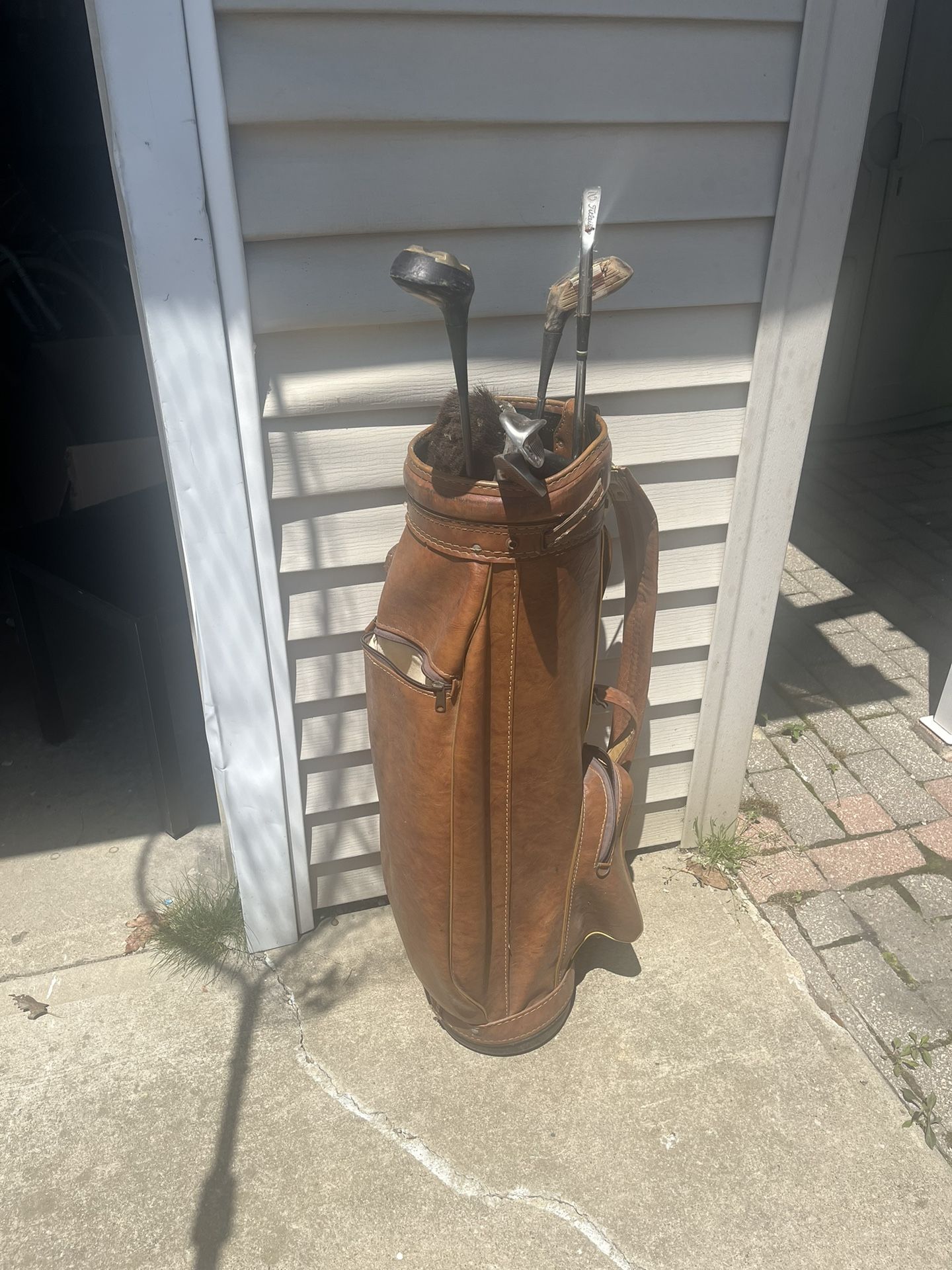 Mixed Set Right Handed Golf Clubs 