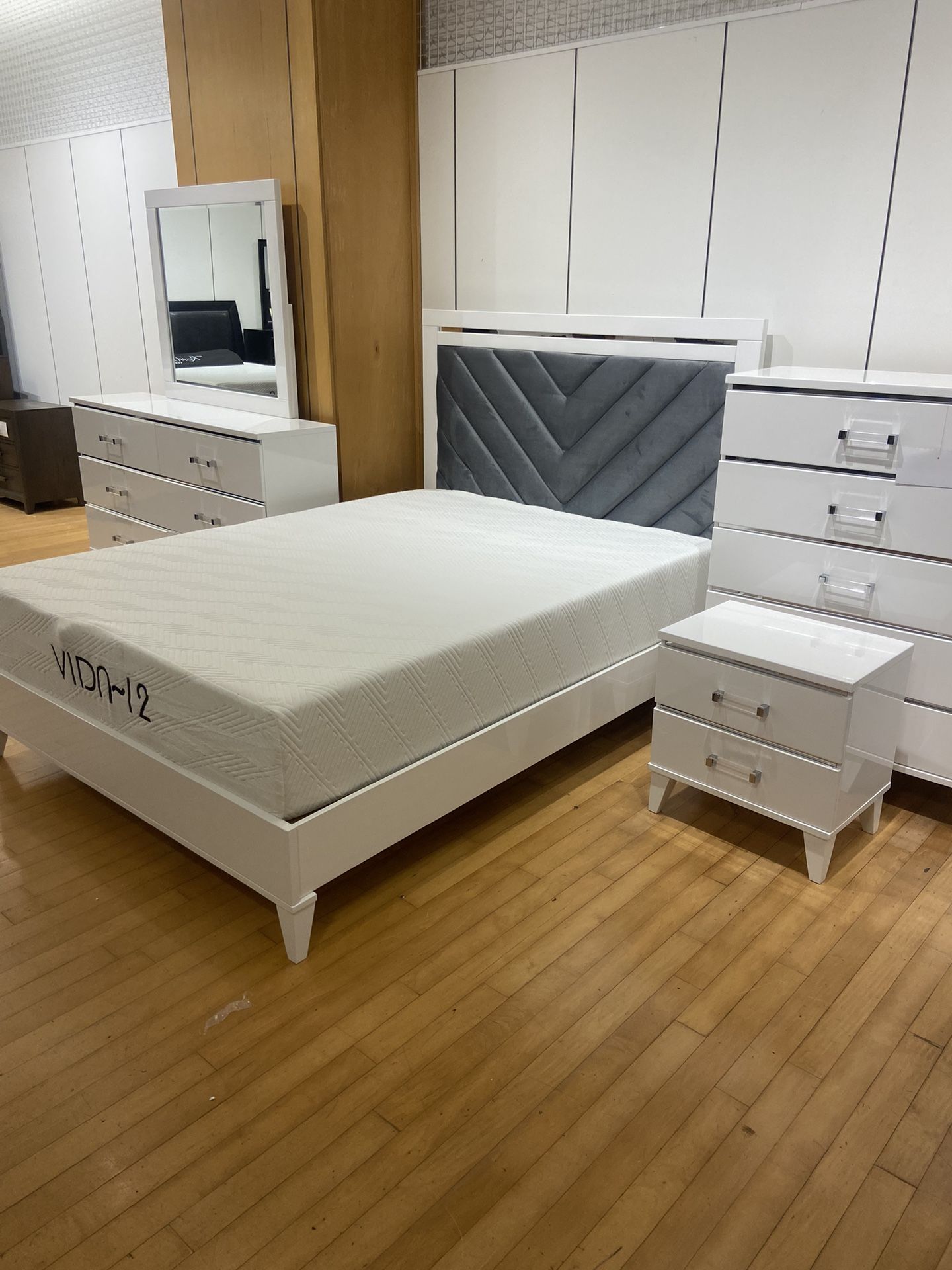 🥳🥳🥳CLOSING! COMPLETE LIQUIDATION! INVENTORY ALL MUST GO! WE WILL SELL OUT! CLOSING DOWN ALL MODELS! $5 DOWN! NO CREDIT NEEDED! LOWEST PRICES IN FL