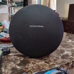 Harman/Kardon Speaker