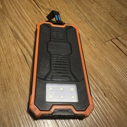 10000mah Solar Power Bank Charger Light Orange/black New