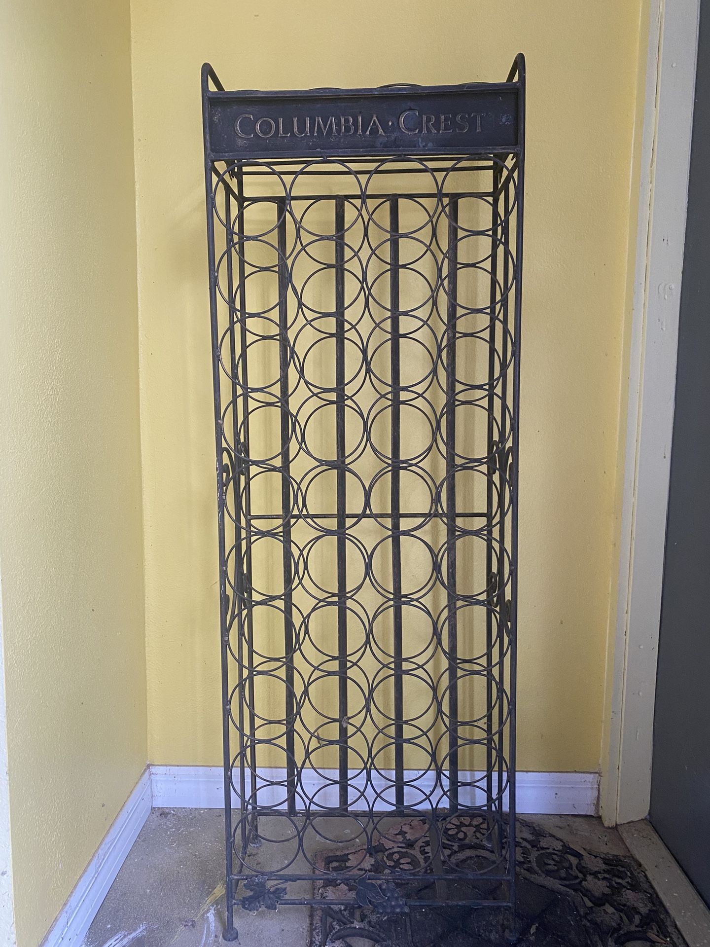 Iron wine rack