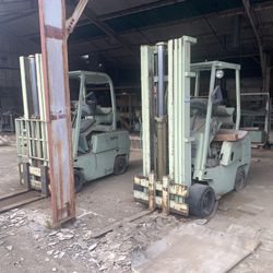 FORKLIFTS, CUSHMAN, UTILITY VEHICLES 