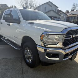 2024 Ram 2500 Heavy Duty 4 X 4 Truck 