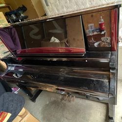 Kohler & Campbell KVM-52 Upright Piano